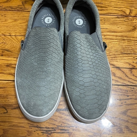 REVITALIGN Grey Mule Sneakers  8  Comfort Slip On - Picture 3 of 7